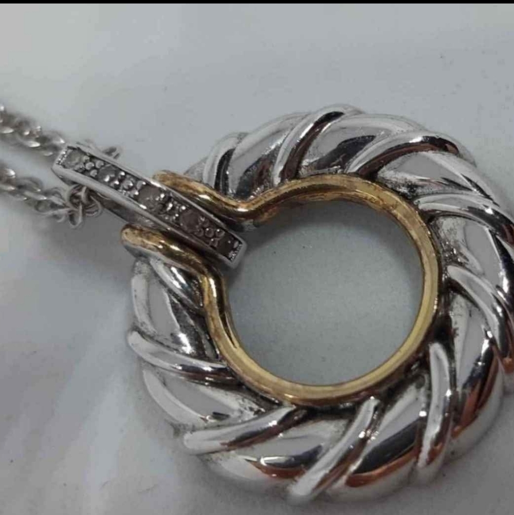Diamond and Sterling Silver Wreath Necklace